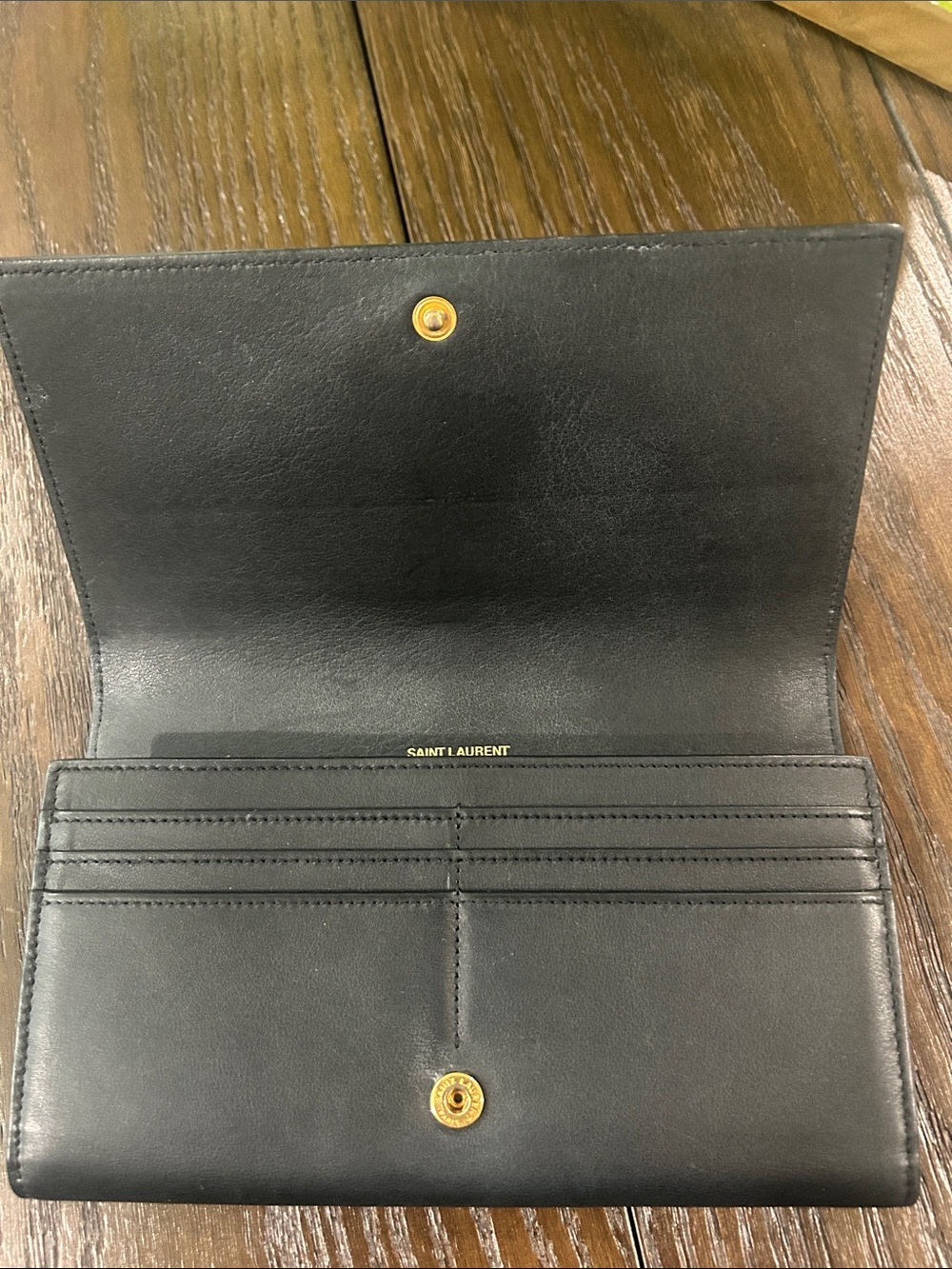 Saint Laurent Cassandra Large Flap Wallet - Picture 6 of 9